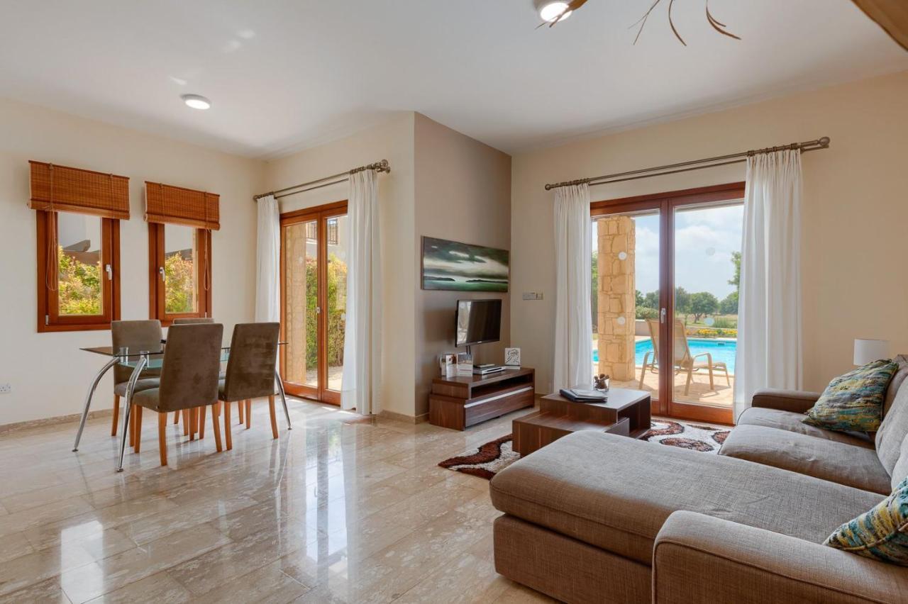 Willa Aphrodite Hills Holiday Residences Junior Villas 2 Bedroom Junior Villa With Private Pool - J032 Pafos