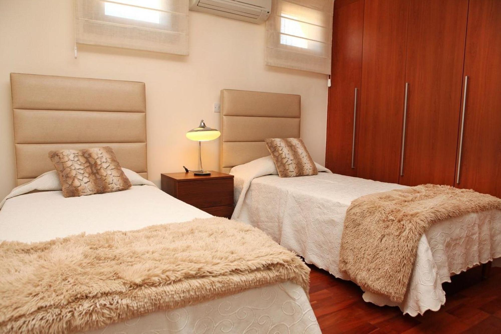 Aphrodite Hills Superior Superior 0380 Air Conditioning 3 Bedrooms Willa
